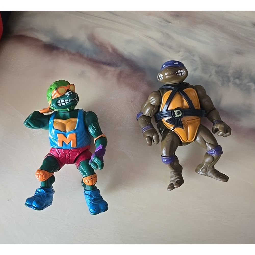 Vintage Teenage Mutant Ninja Turtles Michelangelo Donatello Action Figures Toys